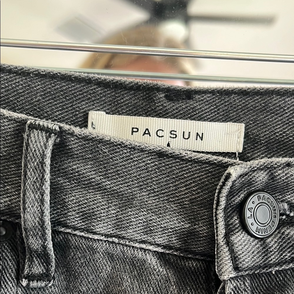 PacSun Black High-Rise Straight Distressed Jeans - Picture 5 of 8